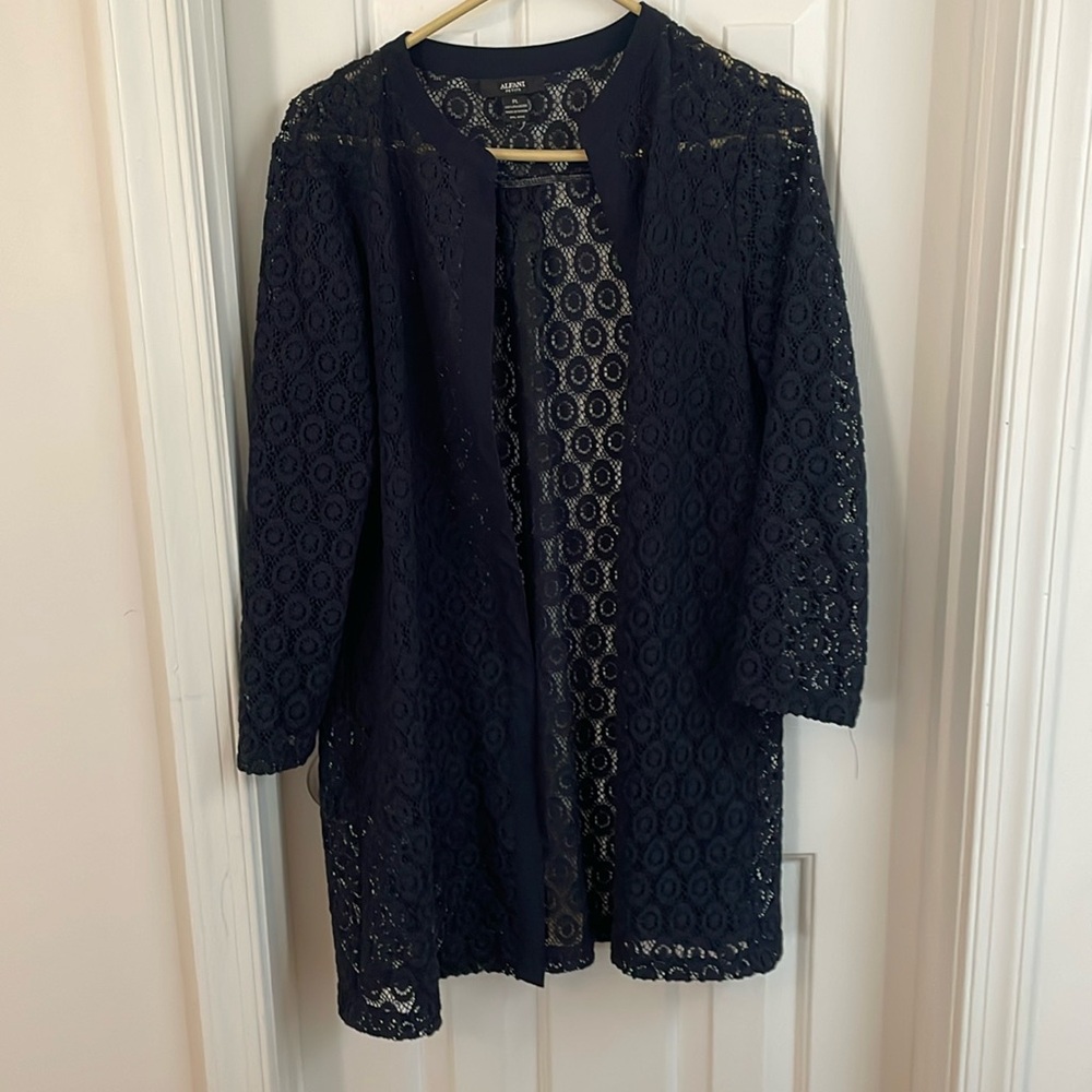 Alfani size PL lace long top